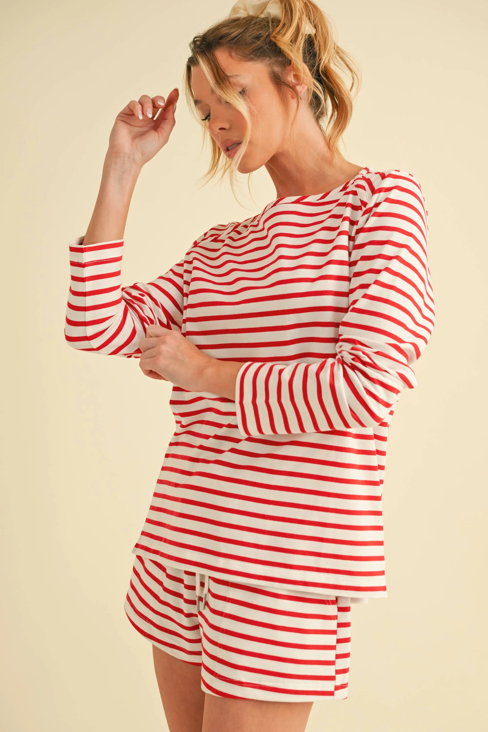 8464FN Cali Top: Red / Contemporary / S