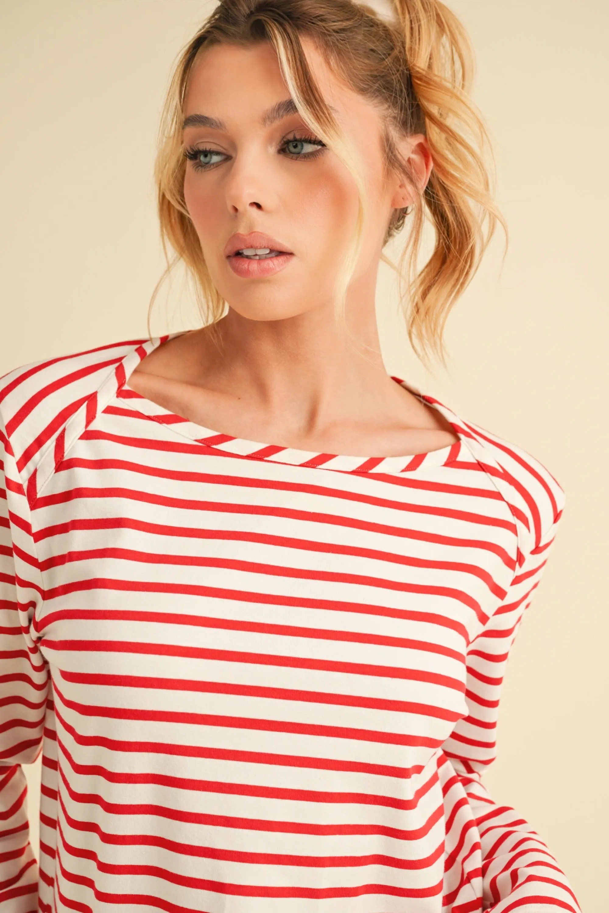 8464FN Cali Top: Red / Contemporary / S