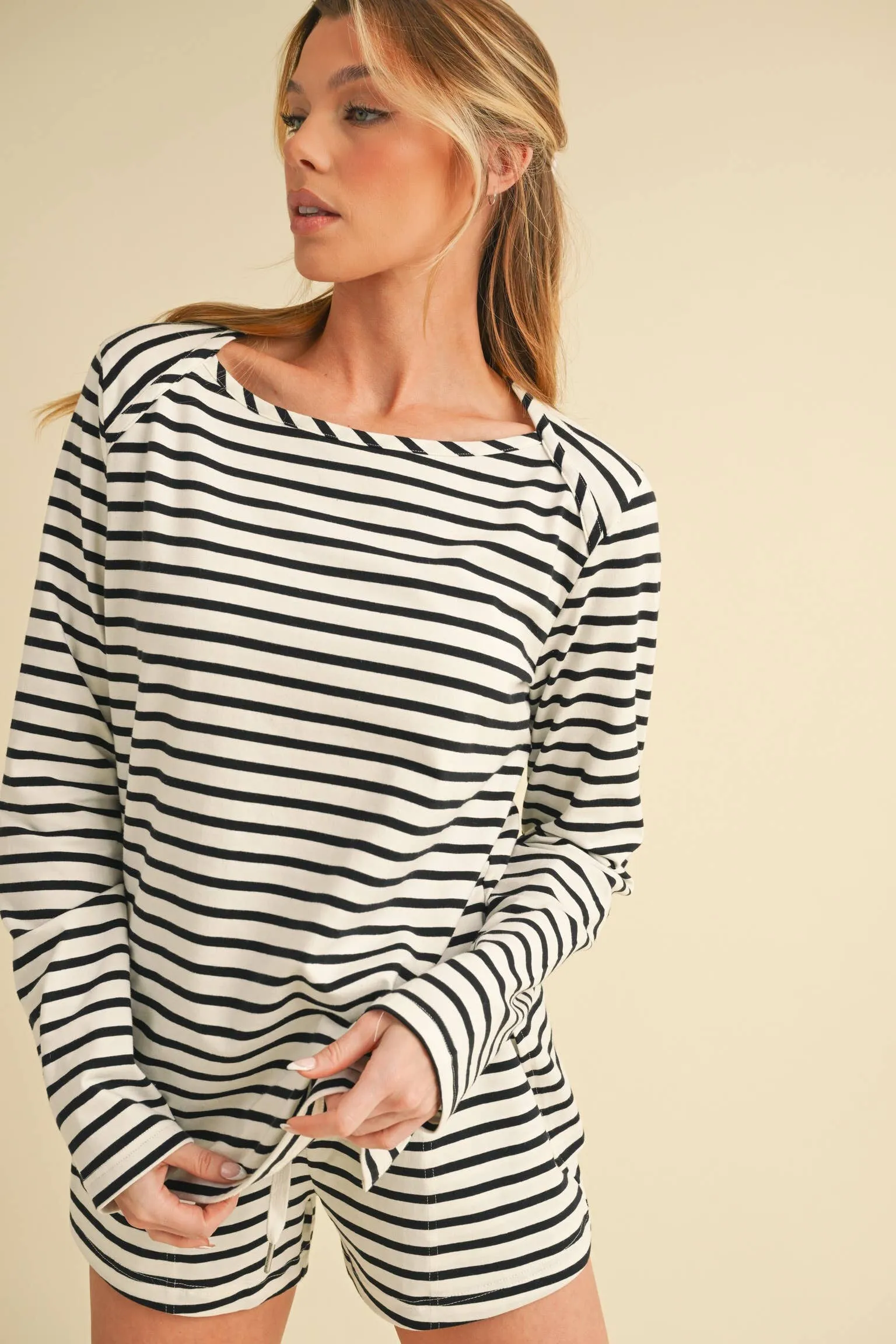 8464FN Cali Top: Red / Contemporary / S