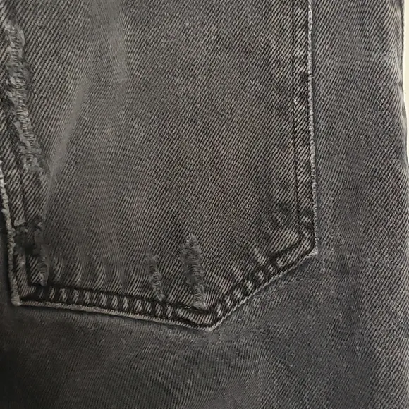 AGOLDE Jamie High Rise Black Grommet Detailling Size 26 Revolve UO Relax…