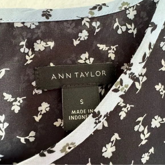 Ann Taylor Black Floral Mid Length Puff Sleeve Modest Casual Dress