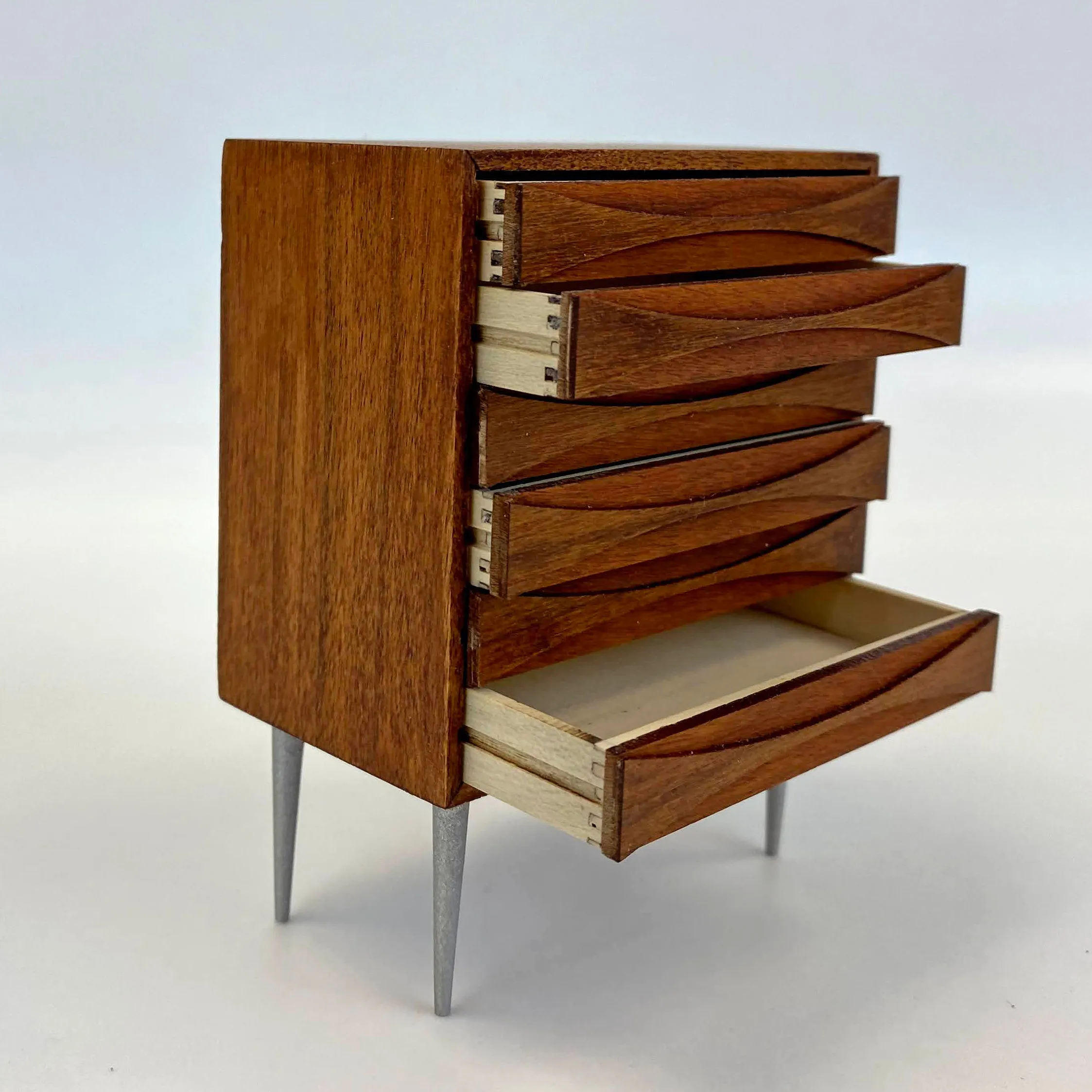 Arne Vodder Chest of Drawers.