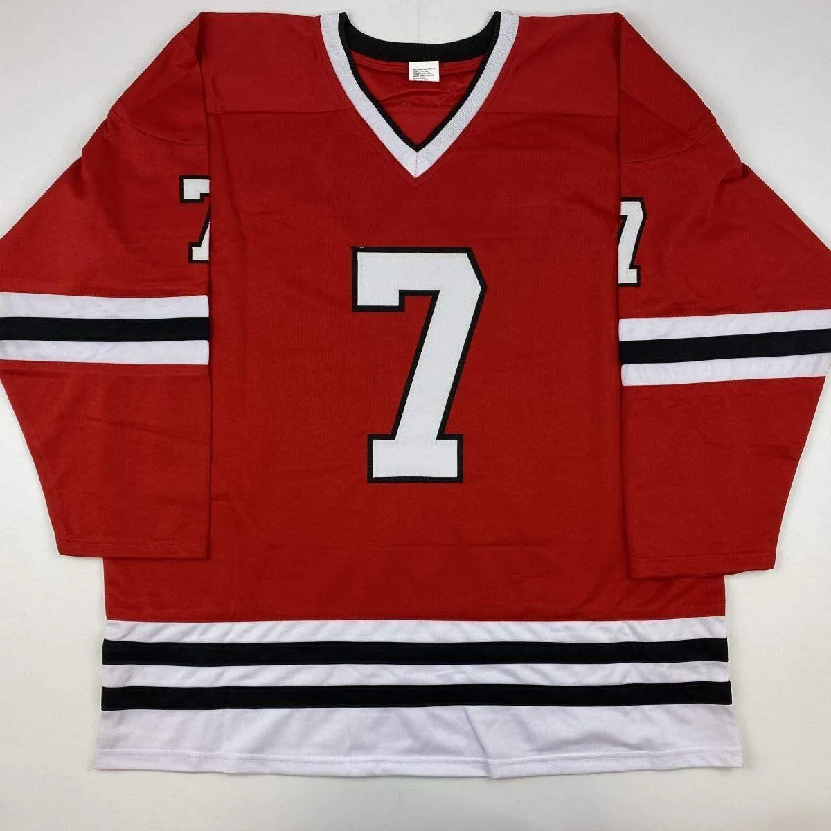 Autographed/Signed CHRIS CHELIOS Chicago Red Hockey Jersey JSA COA Auto