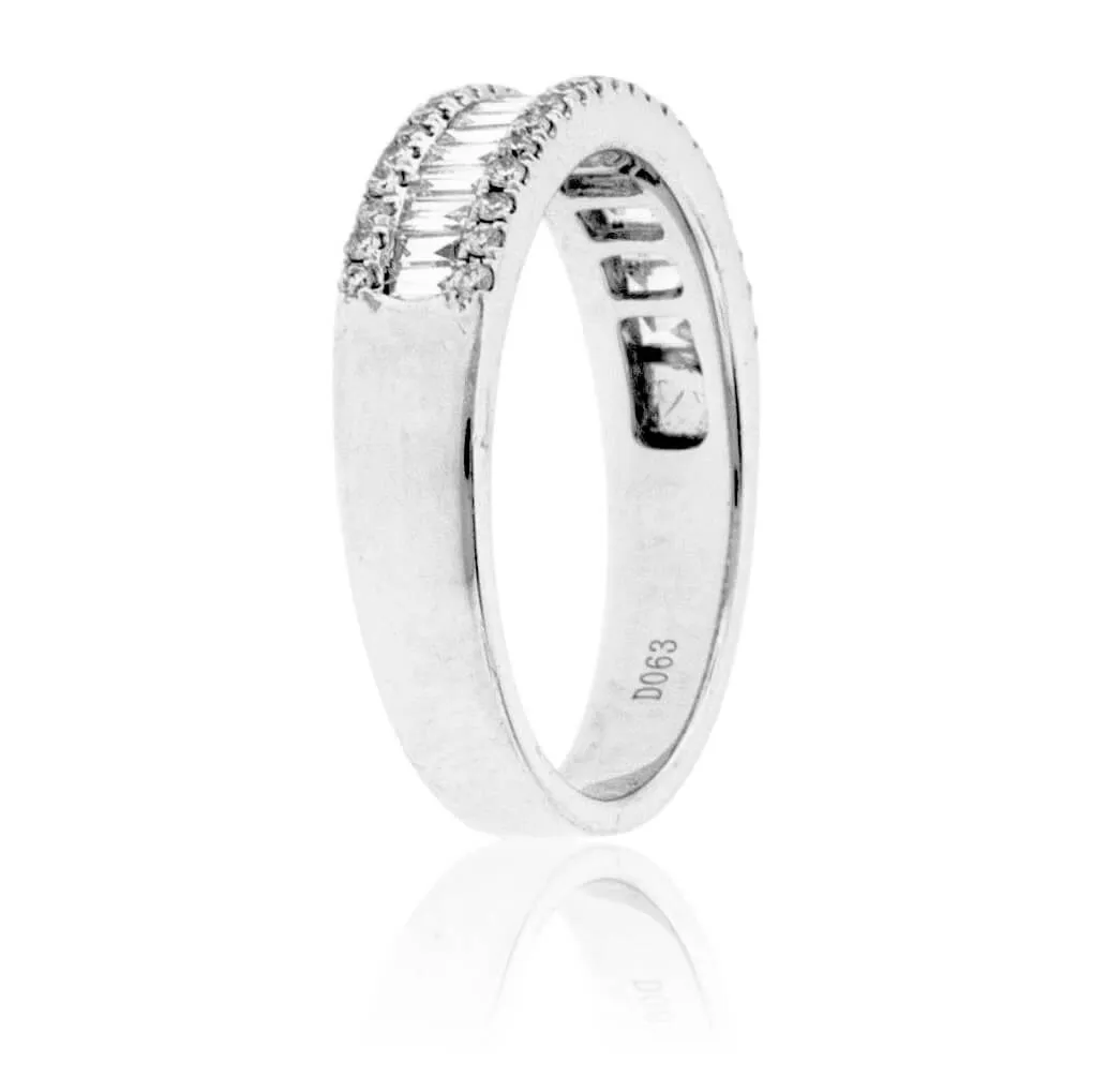 Baguette Diamond & Double Row Round Diamond Ring