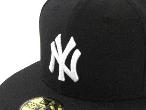 Black & White New York Yankees New Era 59Fifty Fitted Hats (Gray Under Brim Black Sweatband)