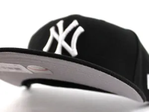 Black & White New York Yankees New Era 59Fifty Fitted Hats (Gray Under Brim Black Sweatband)