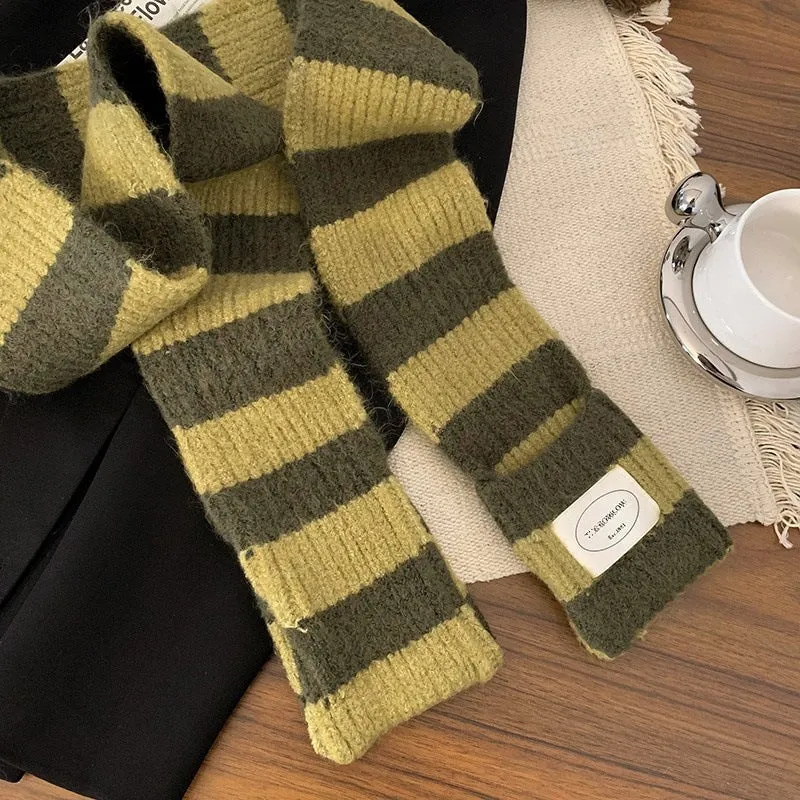 Buy one get one free. Japanese-style contrasting color striped scarf for women. Winter, Korean version, versatile, simple and retro knitted scarf. Warm and cold-proof scarf C-240911-4