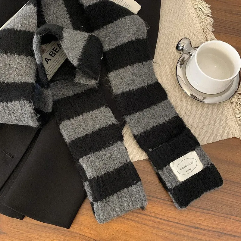 Buy one get one free. Japanese-style contrasting color striped scarf for women. Winter, Korean version, versatile, simple and retro knitted scarf. Warm and cold-proof scarf C-240911-4