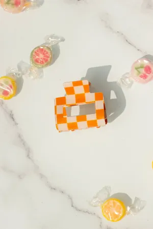 Checkerboard Print Cut Out Rectangle Claw Hair Clip