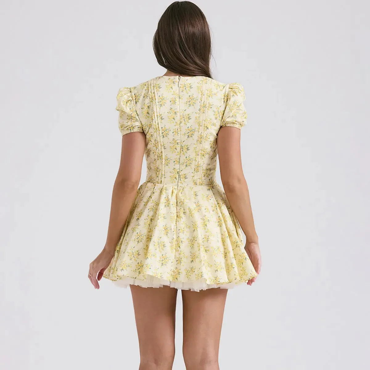 Chic Blossom Floral Dress - Stylish Spring Fashion