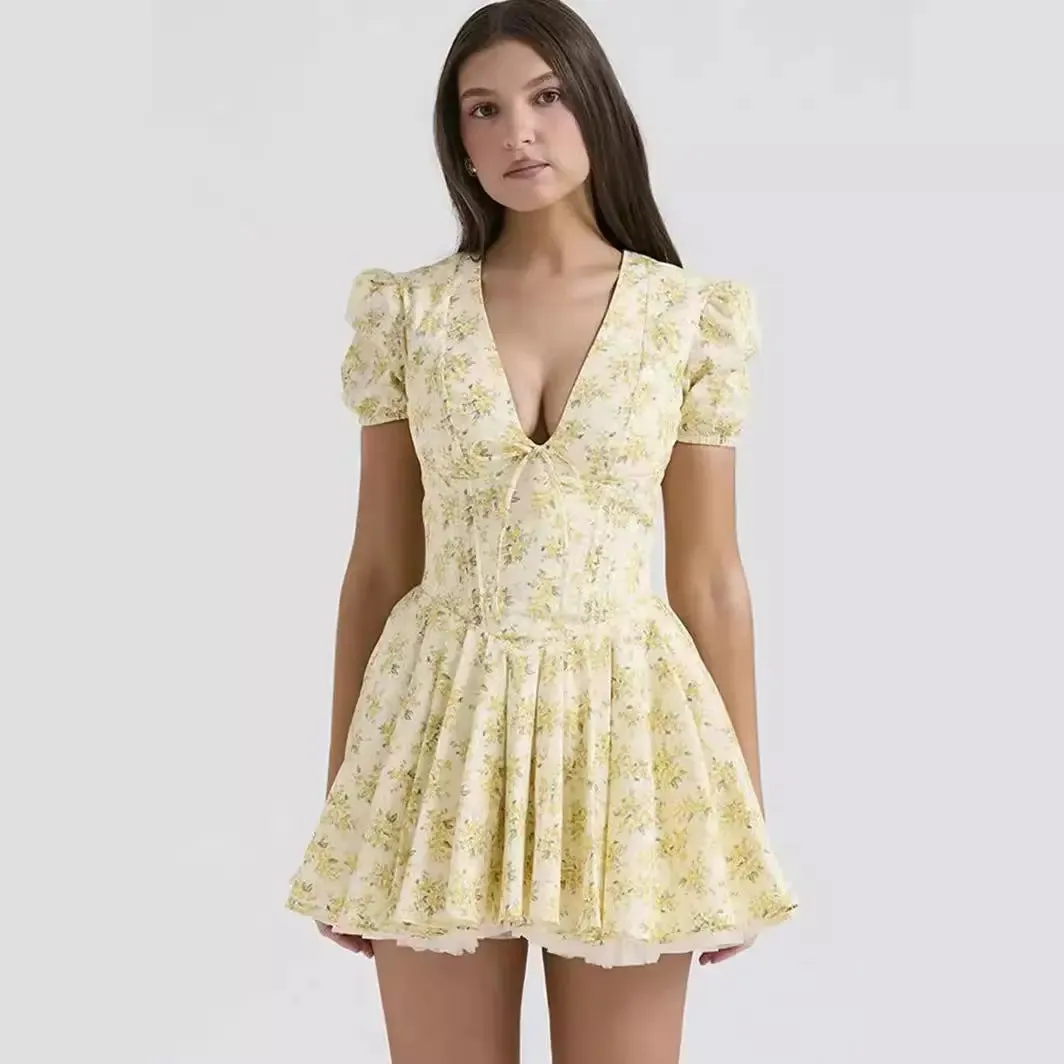 Chic Blossom Floral Dress - Stylish Spring Fashion