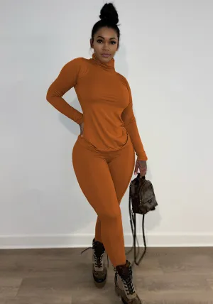 Chic High-Neck Long Sleeve Two-Piece Set with Slim Fit Design