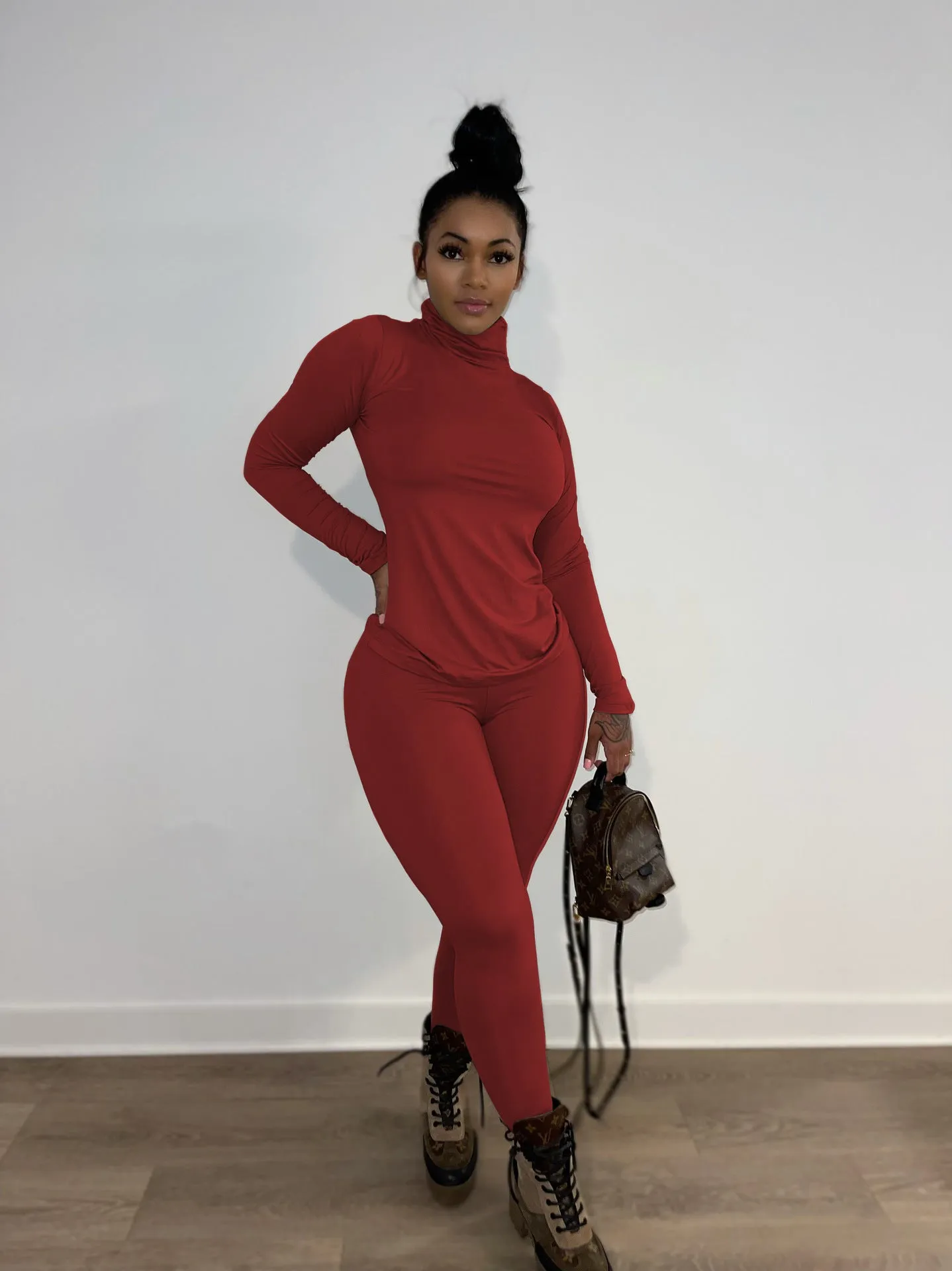 Chic High-Neck Long Sleeve Two-Piece Set with Slim Fit Design