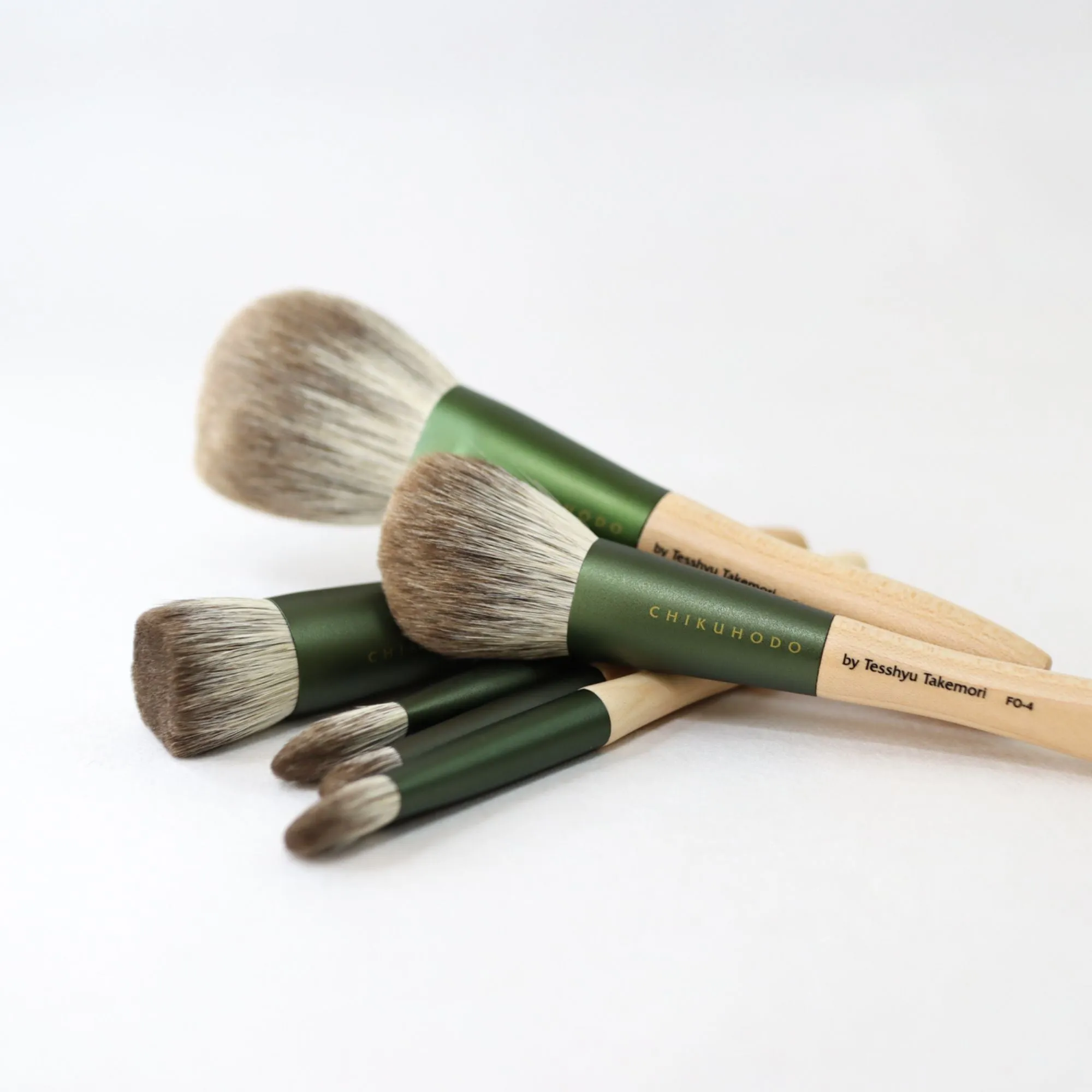 Chikuhodo FO-5 Eyeshadow, FO Series