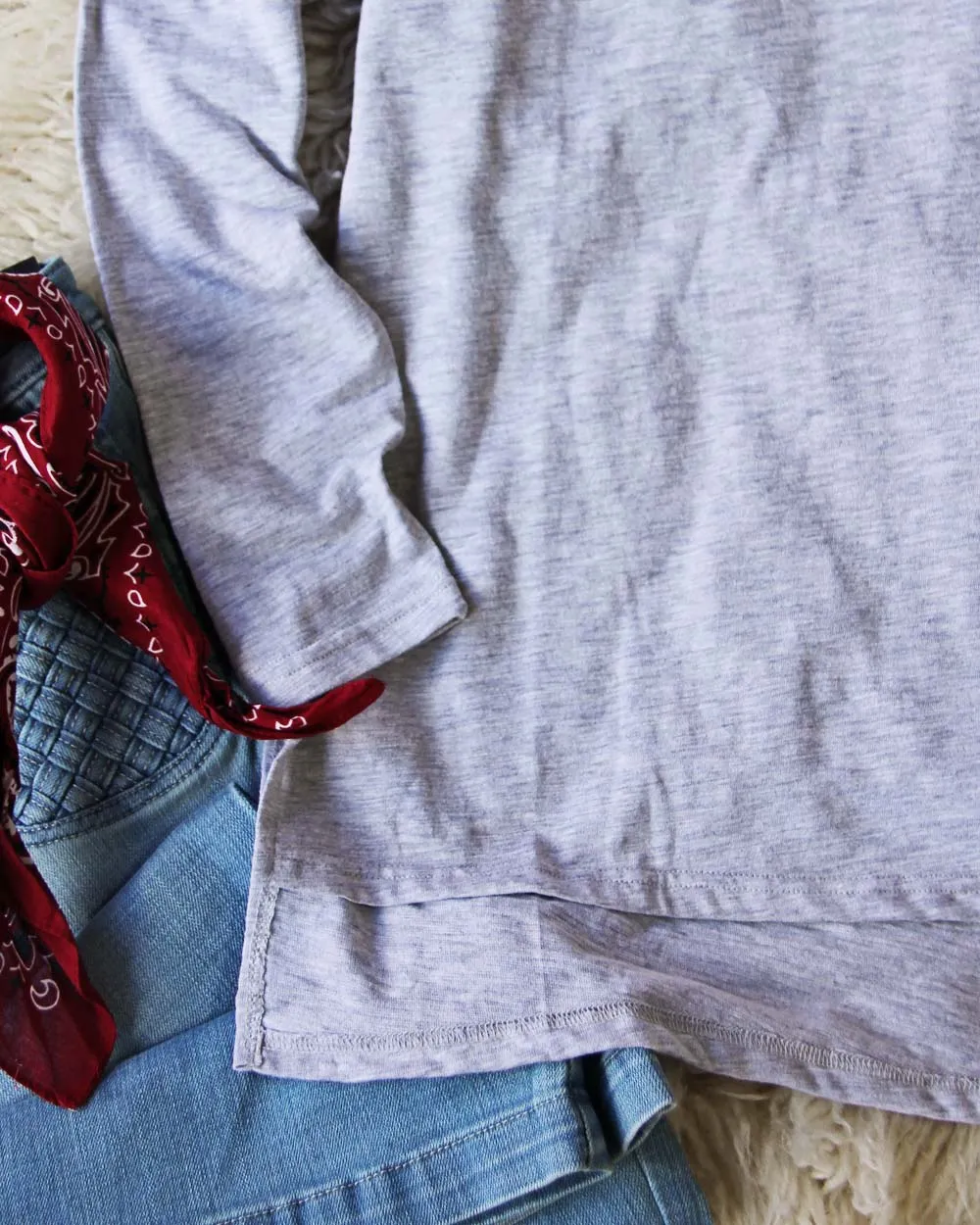 Everyday Cozy Tee in Gray