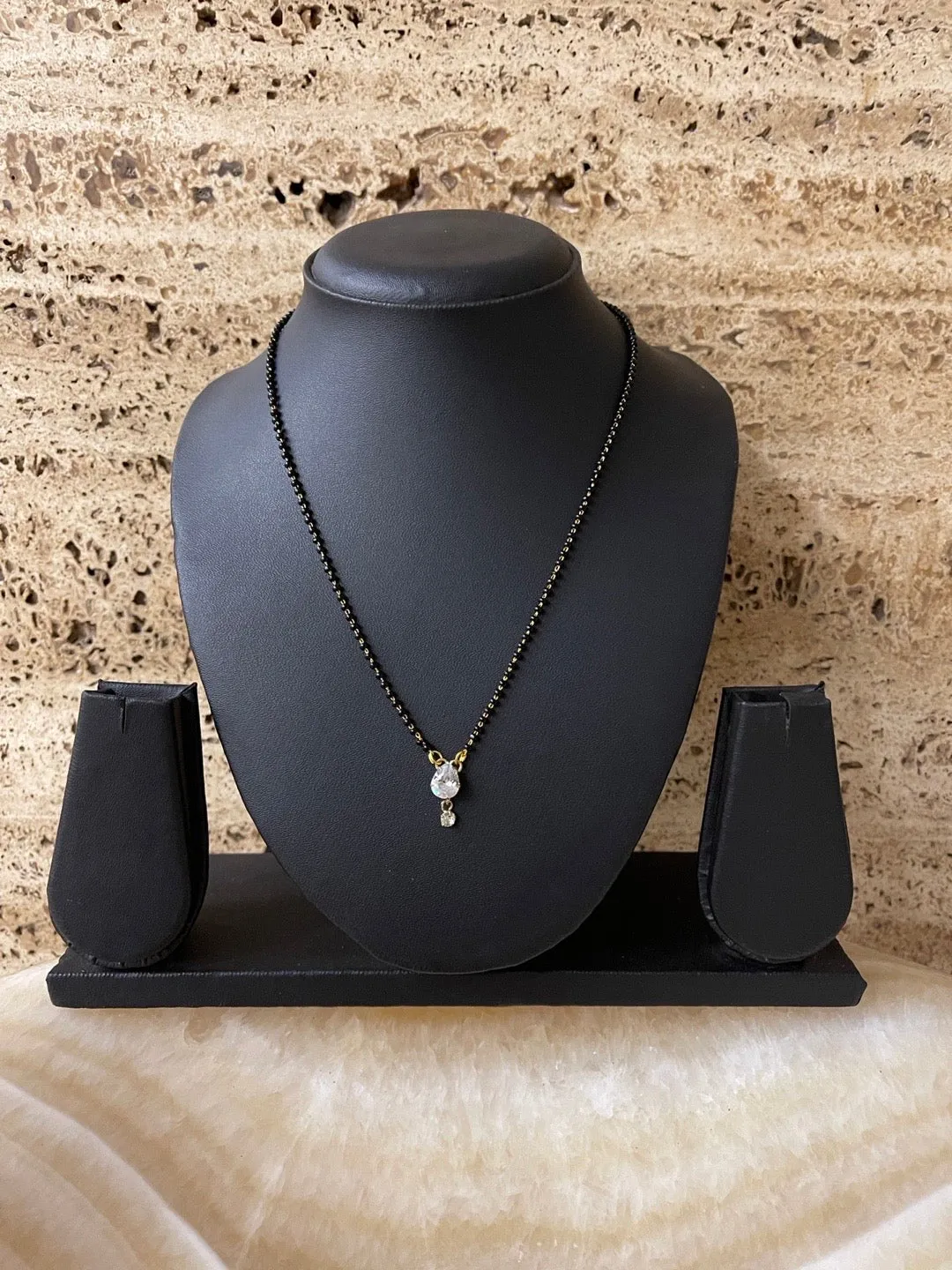 Fancy Short Mangalsutra Designs Drop Shape Single Diamond Pendant Simple Black Beads Chain