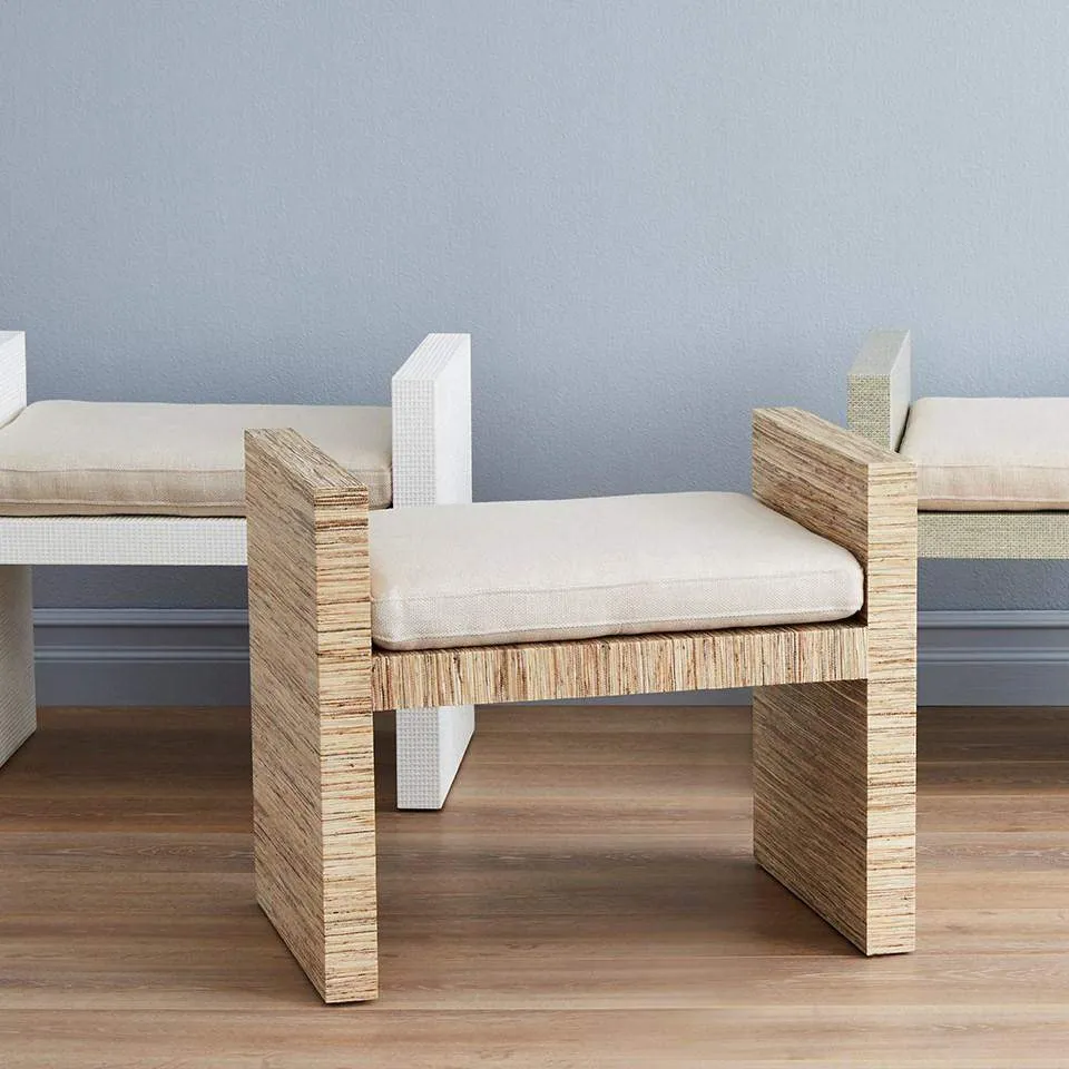 H Bench-520 / Papyrus