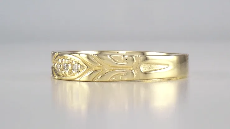 Jadan 1950's Vintage Design Gent's Diamond Wedding Band in Yellow Gold