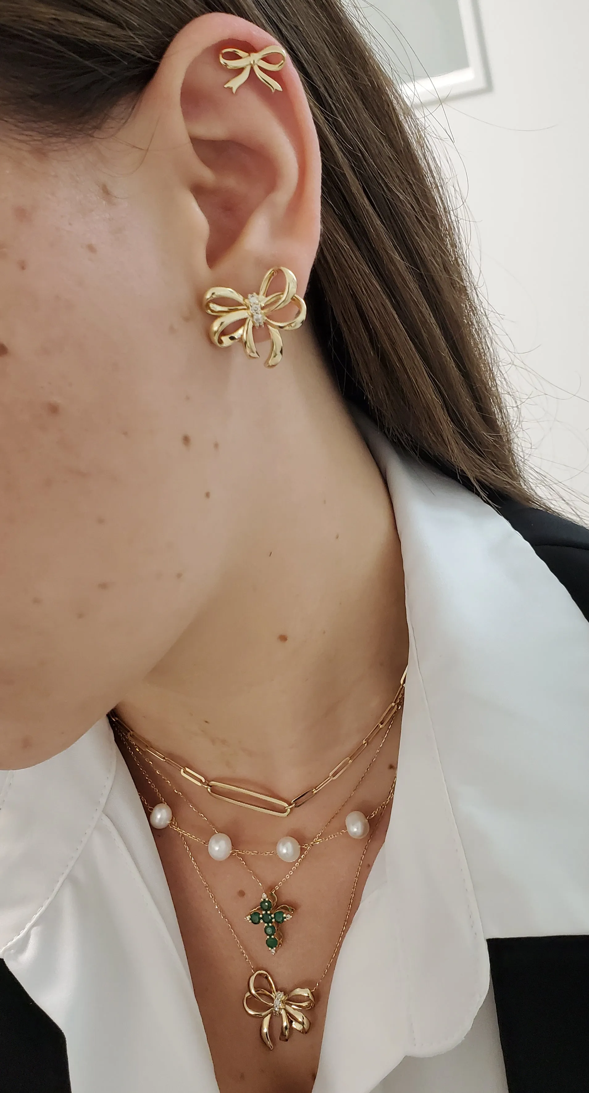 Large Bow Design Earring