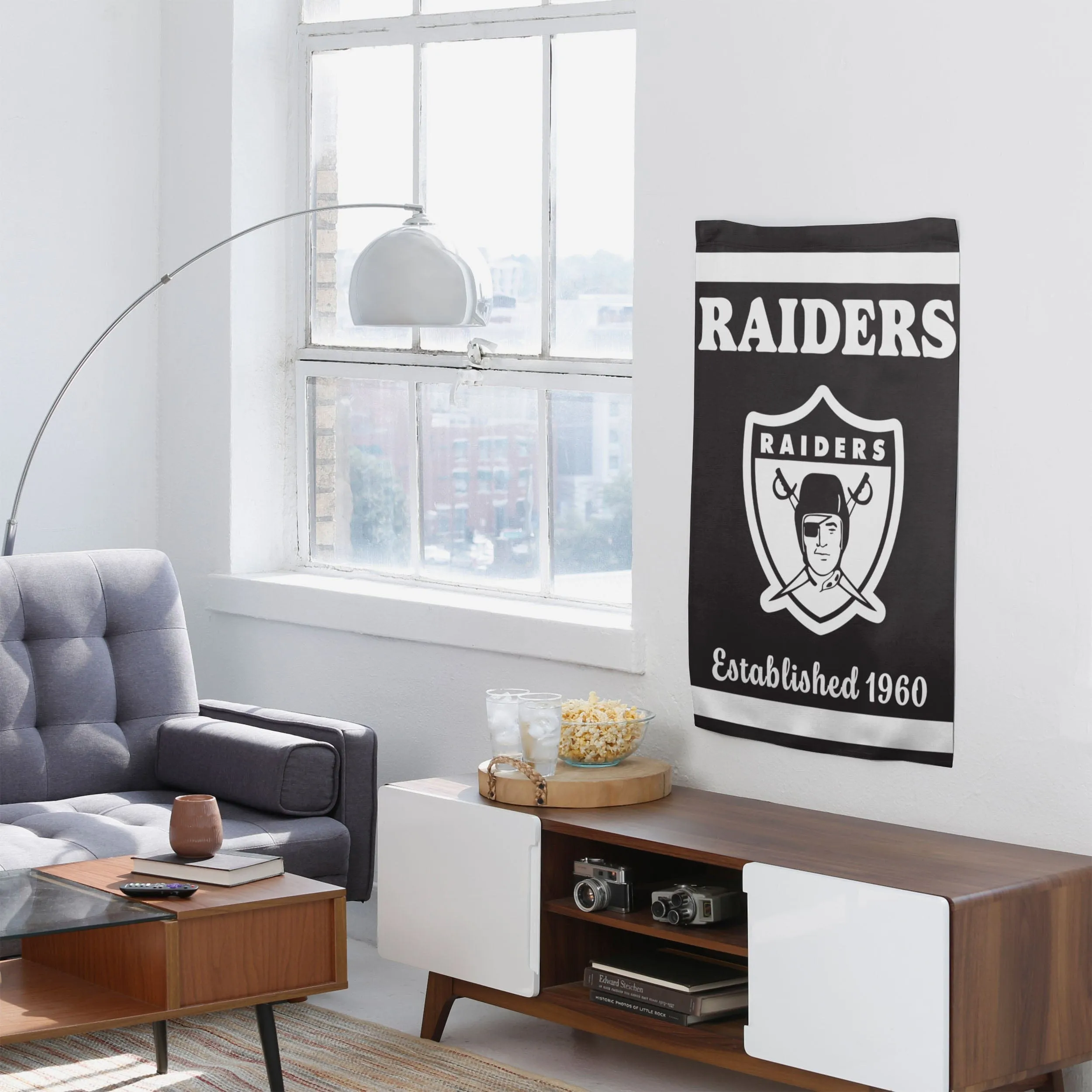 Las Vegas Raiders Vertical Retro Flag