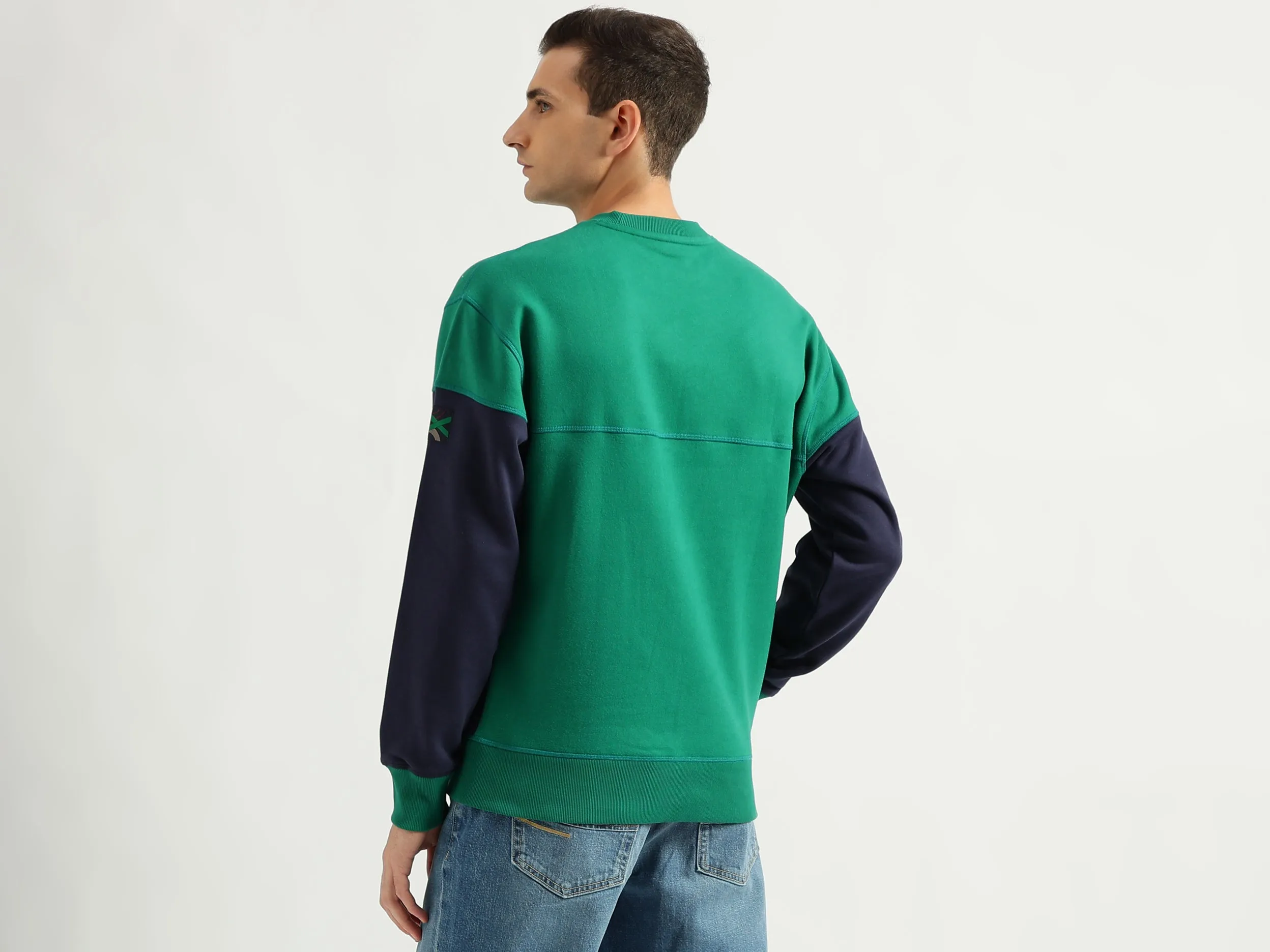Men's Boxy Fit Round Neck Color Block Sweatshirt