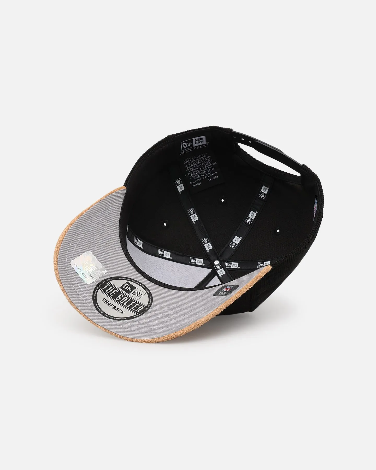 New Era Las Vegas Raiders 'Corduroy Suede' Pre-Curved Golfer Snapback  Washed Black