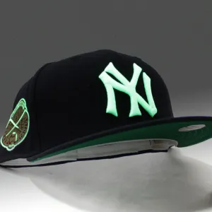 New York Yankees 1938 World Series New Era 59Fifty Fitted Hat (Glow in the Dark Navy Green Under Brim)
