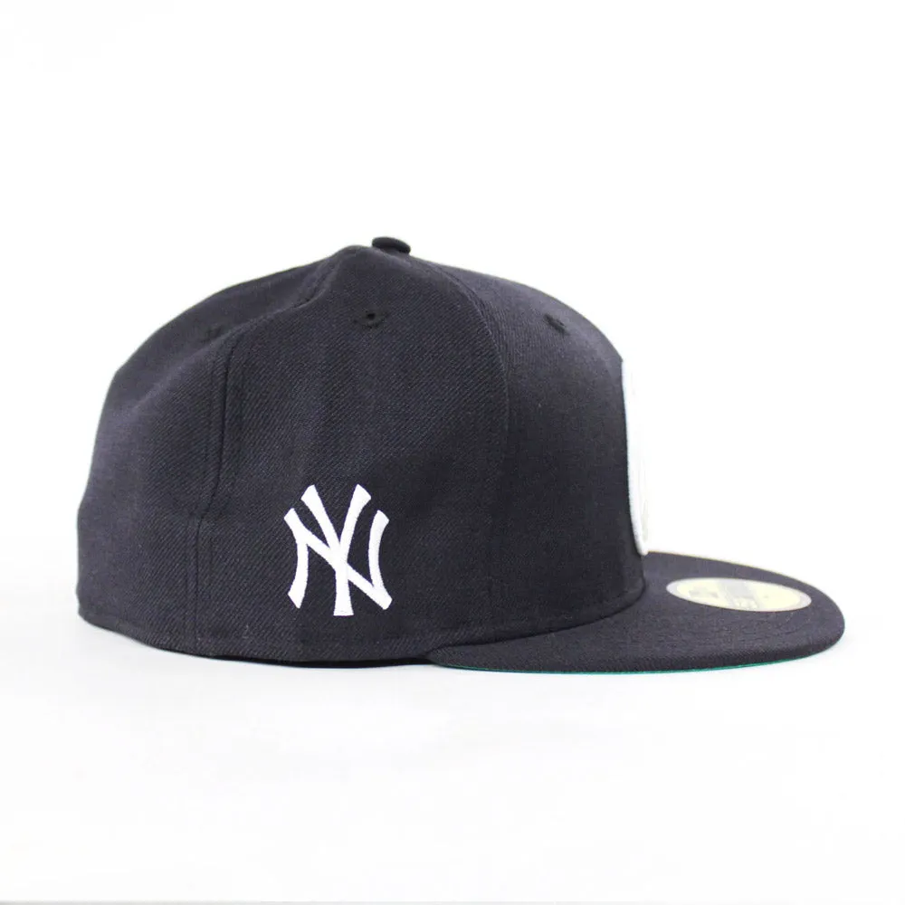NYC New York Yankees New Era Fitted Hat (Green Under Brim)