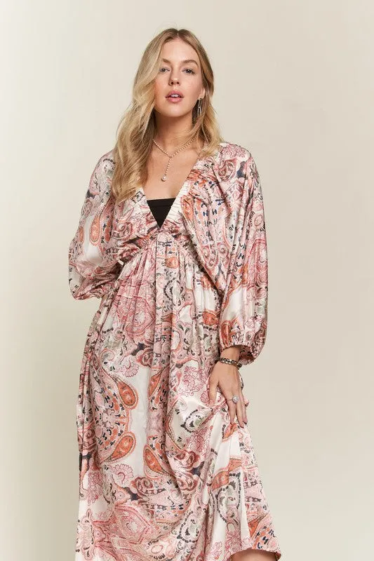 Pale Blush Printed V-Neck Batwing Sleeve Dress