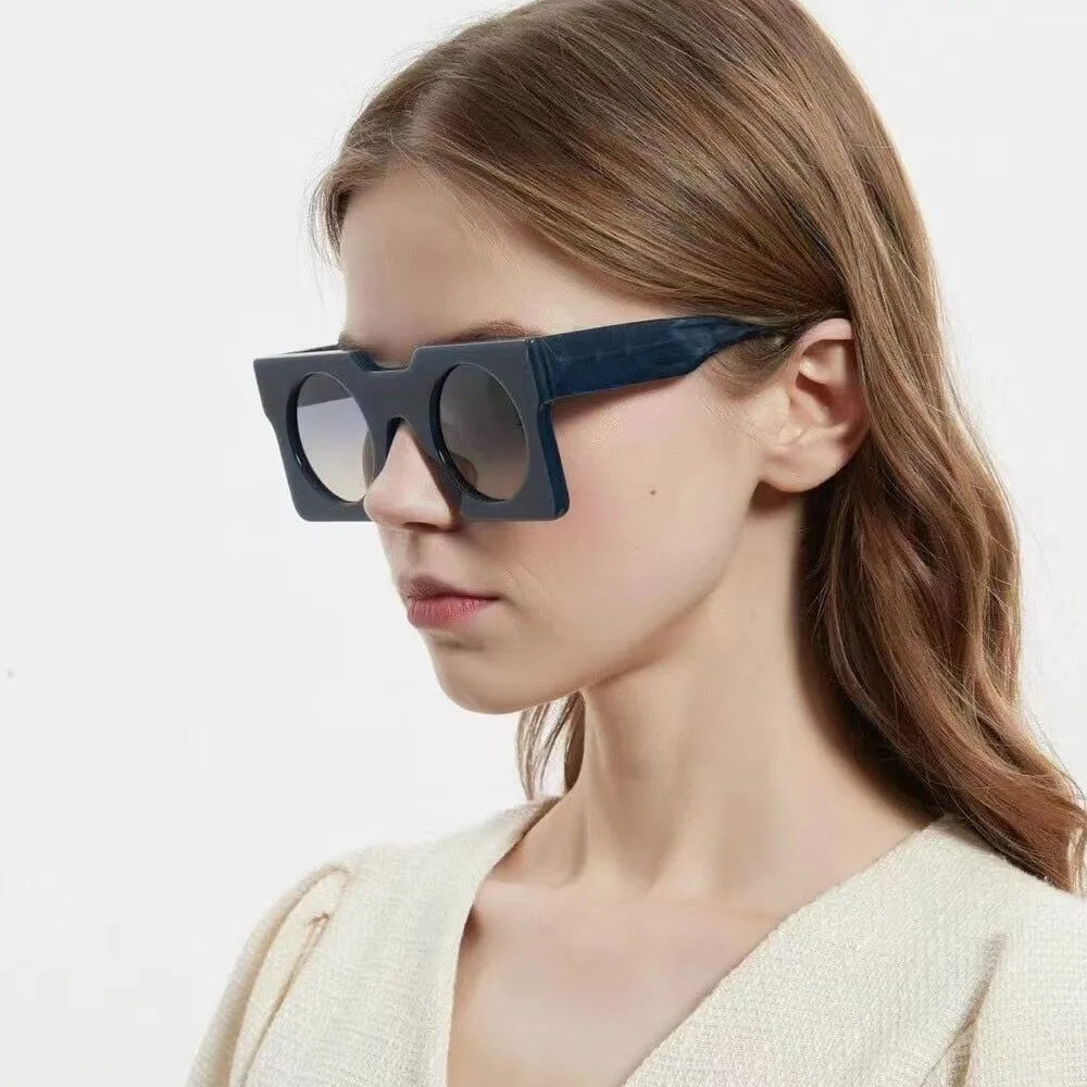 Pluto Square Glasses