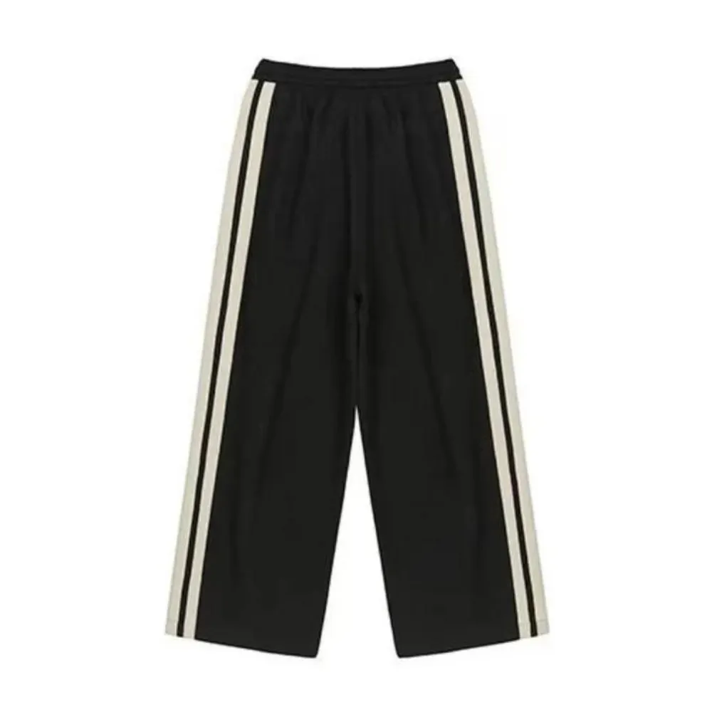 "Relaxed Side Stripe" Sweatpants