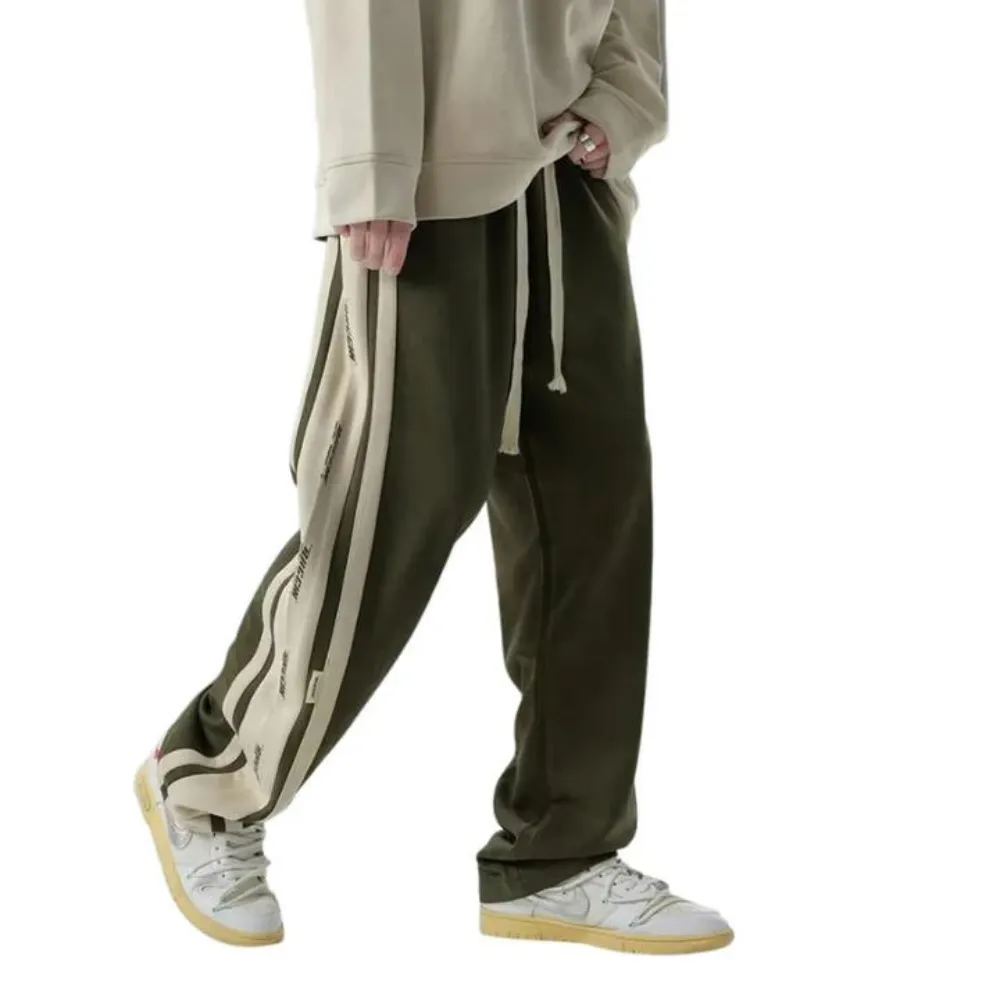 "Relaxed Side Stripe" Sweatpants