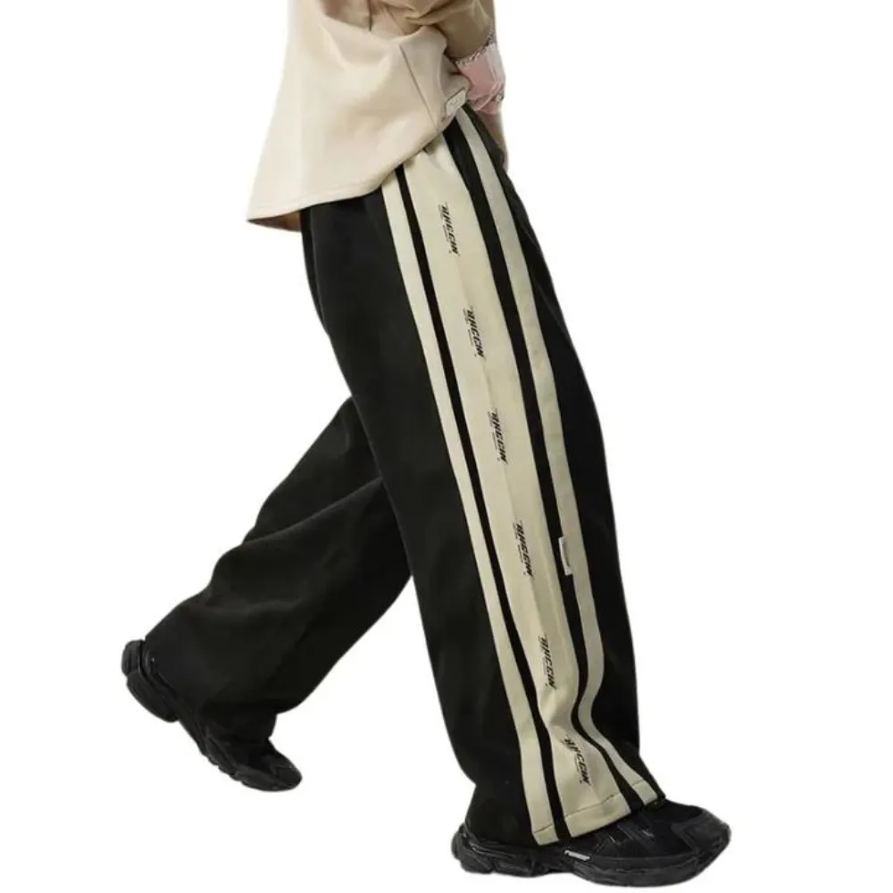"Relaxed Side Stripe" Sweatpants