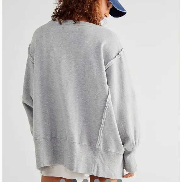 Reserved- Free People Gray Crew Neck Sweater with Relaxed Fit