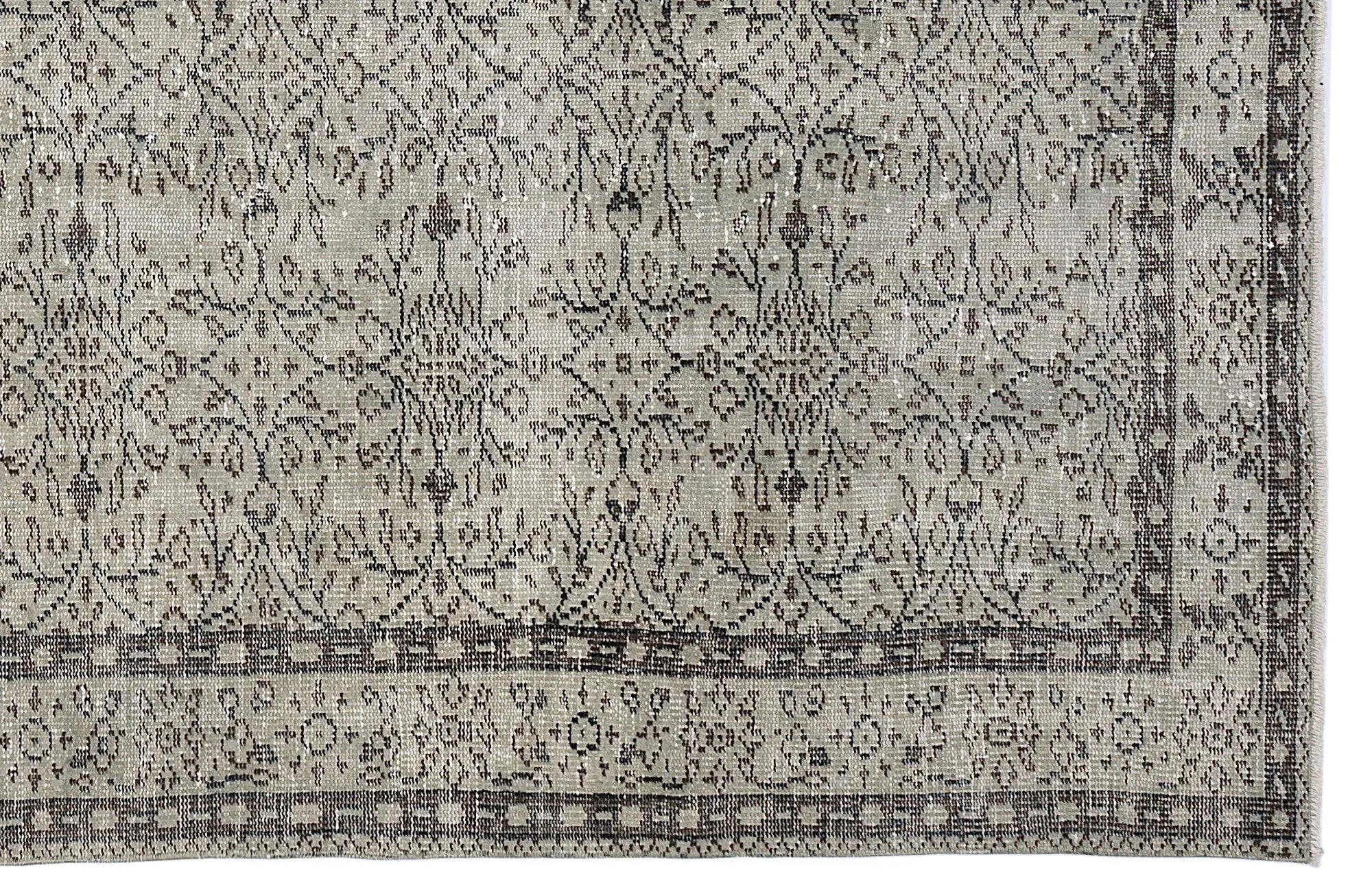 Retro Design Beige Over Dyed Vintage Rug 5'5'' x 8'12'' ft 164 x 274 cm