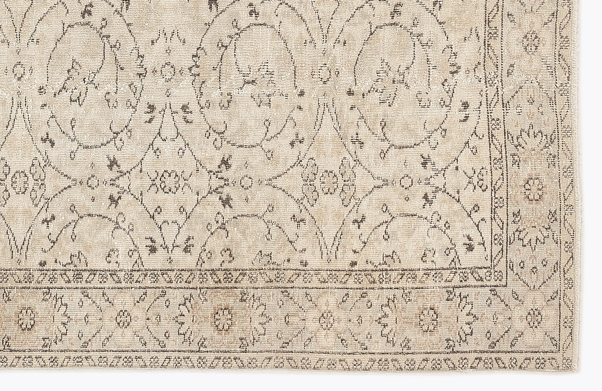 Retro Design Beige Over Dyed Vintage Rug 5'7'' x 9'1'' ft 171 x 278 cm