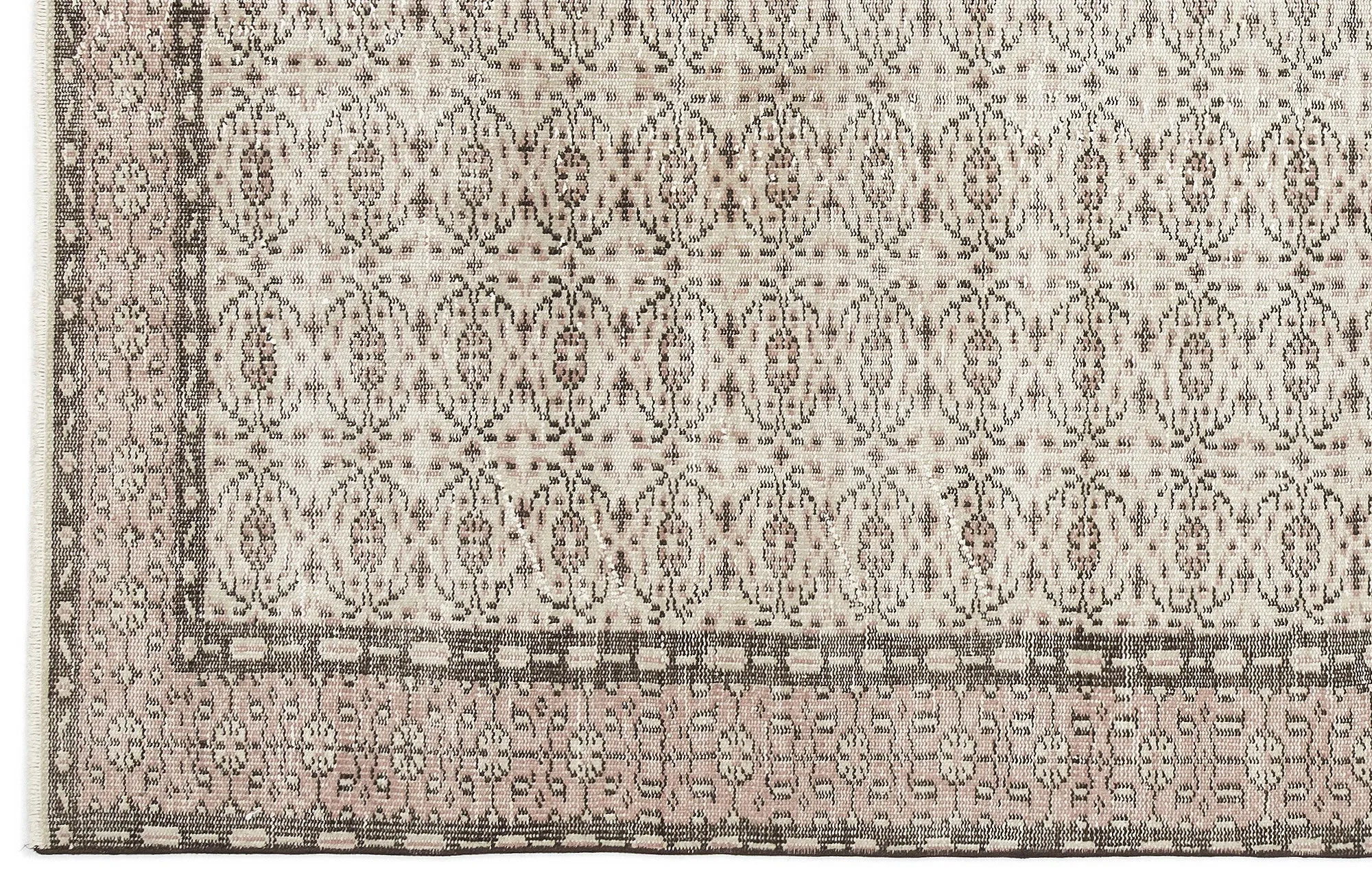 Retro Design Beige Over Dyed Vintage Rug 5'7'' x 9'2'' ft 170 x 280 cm