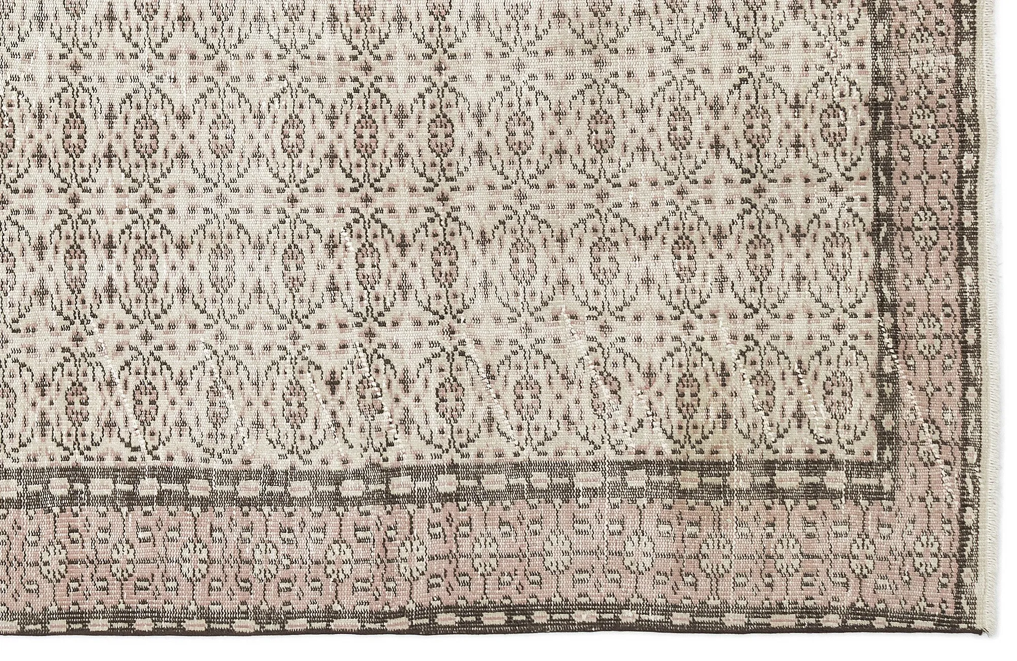 Retro Design Beige Over Dyed Vintage Rug 5'7'' x 9'2'' ft 170 x 280 cm