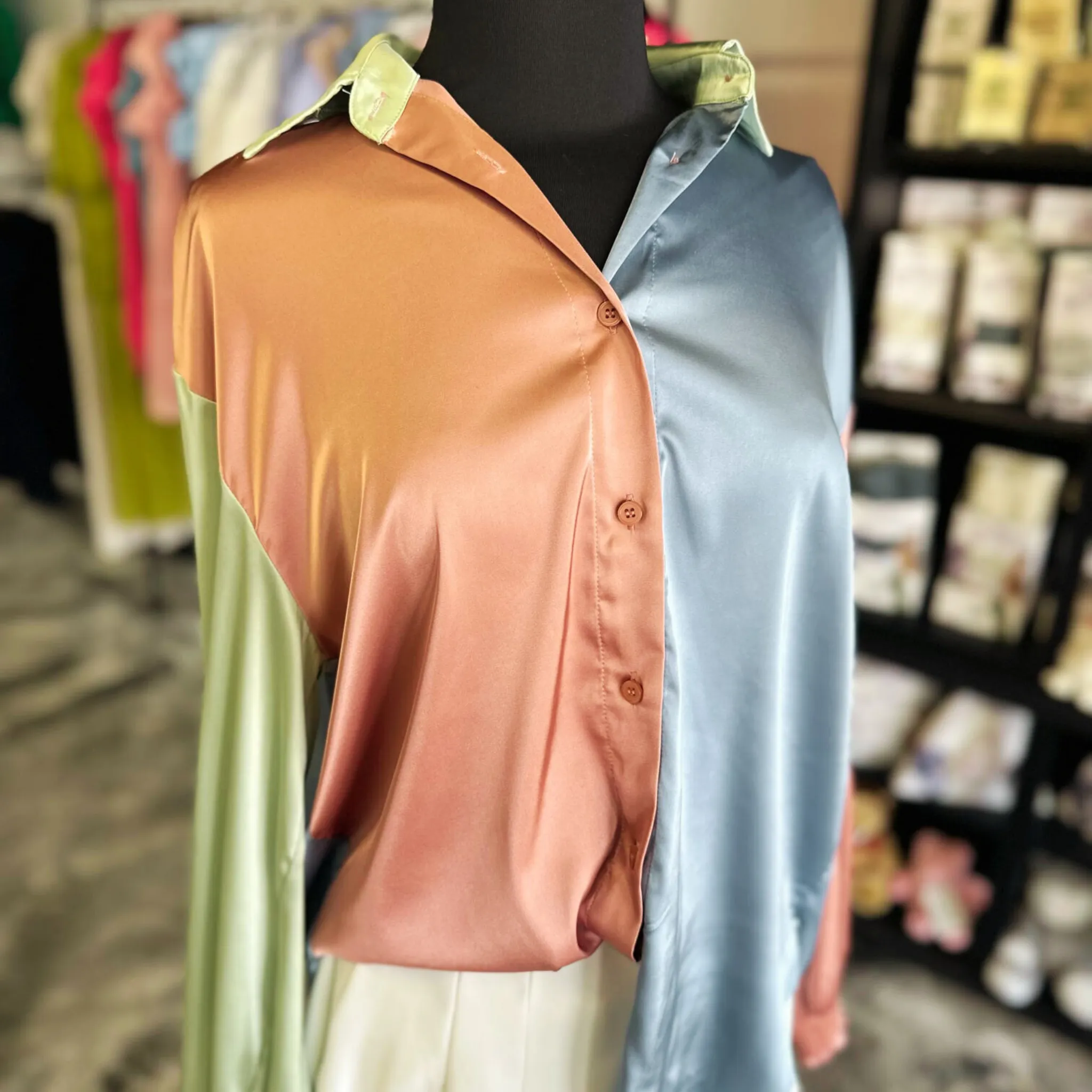SATIN COLOR BLOCK TOP