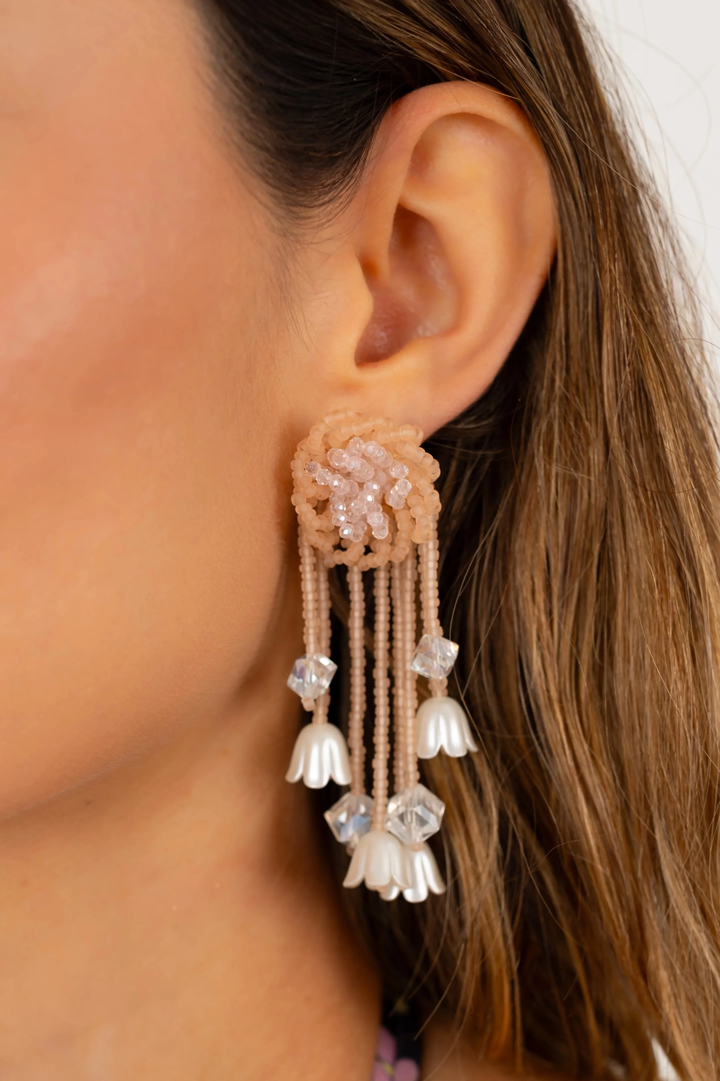 Tropical Shell Chic Earrings