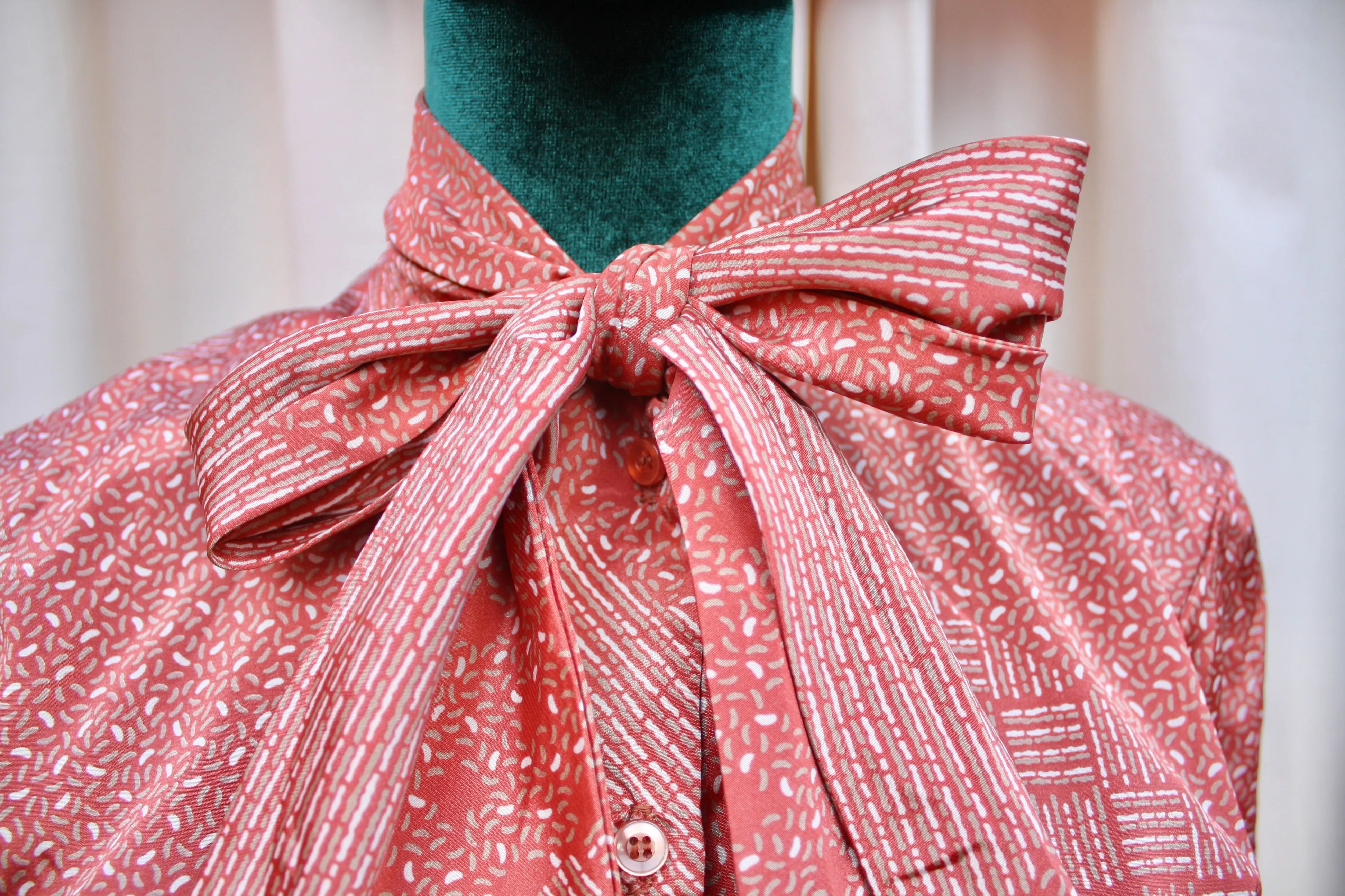Vintage 70s Pink Pussy Bow Blouse