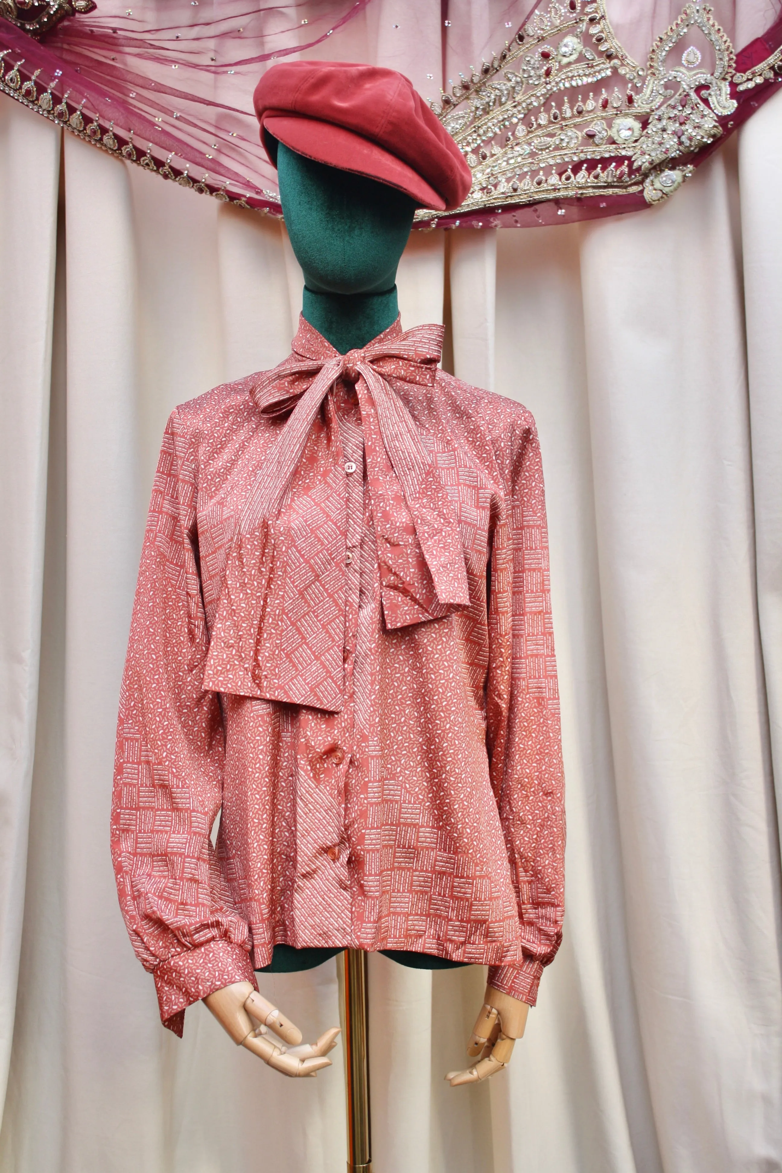 Vintage 70s Pink Pussy Bow Blouse