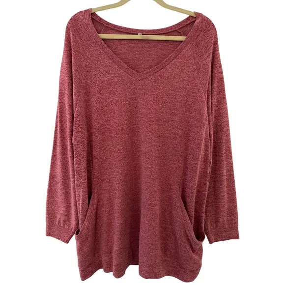 Women’s Plus Size Light Red V-Neck Sweater with Pockets