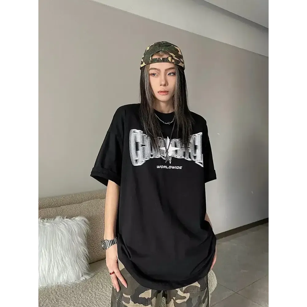 Y2K Drop Shoulder Crew Neck Tee with Unique Prints for Summer Style